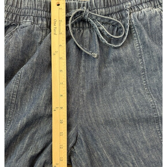 Free Assembly Women’s Chambray Cargo Pants Medium Blue 100% Cotton Pull On Crop - Picture 7 of 9